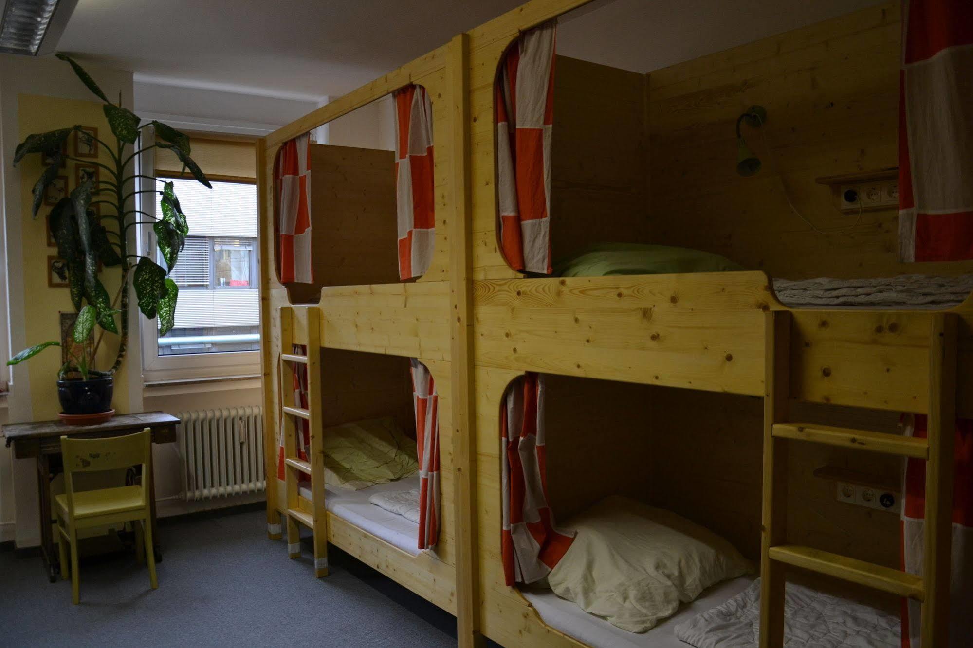 Black Sheep Cologne Hostel Beds photo